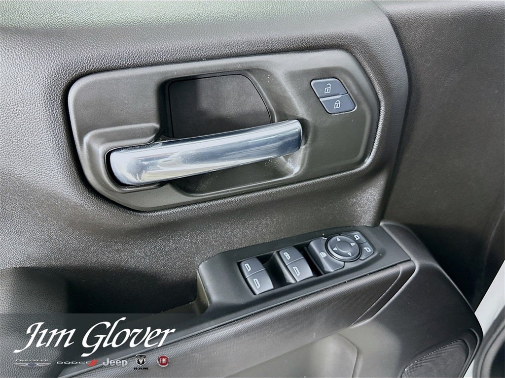 2024 GMC Sierra 1500 4WD Crew Cab Short Box Pro