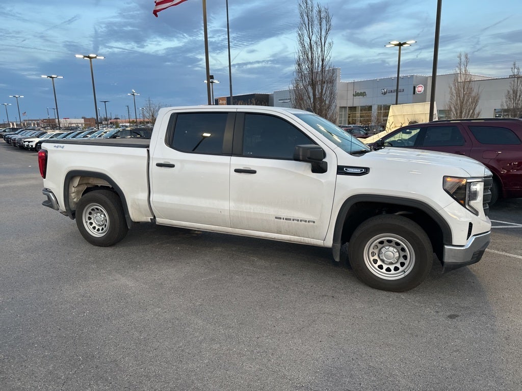 2024 GMC Sierra 1500 4WD Crew Cab Short Box Pro
