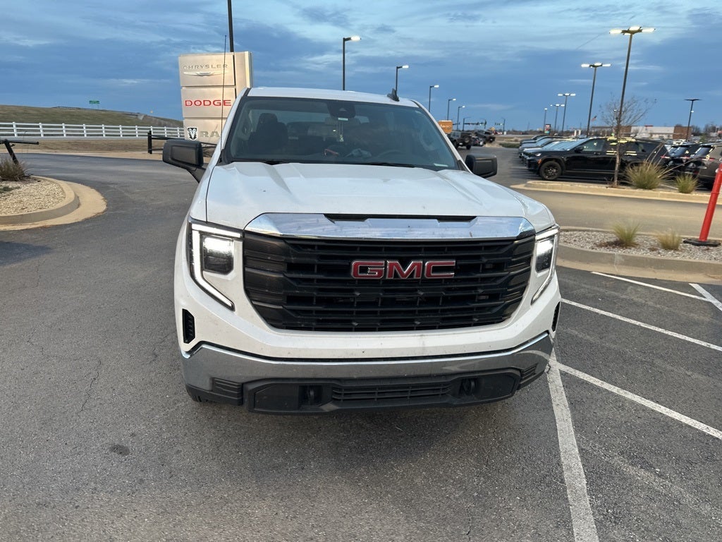2024 GMC Sierra 1500 4WD Crew Cab Short Box Pro
