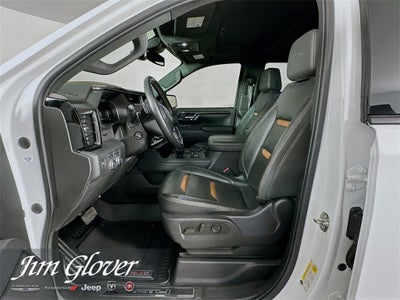 2023 GMC Sierra 1500 4WD Crew Cab Short Box AT4