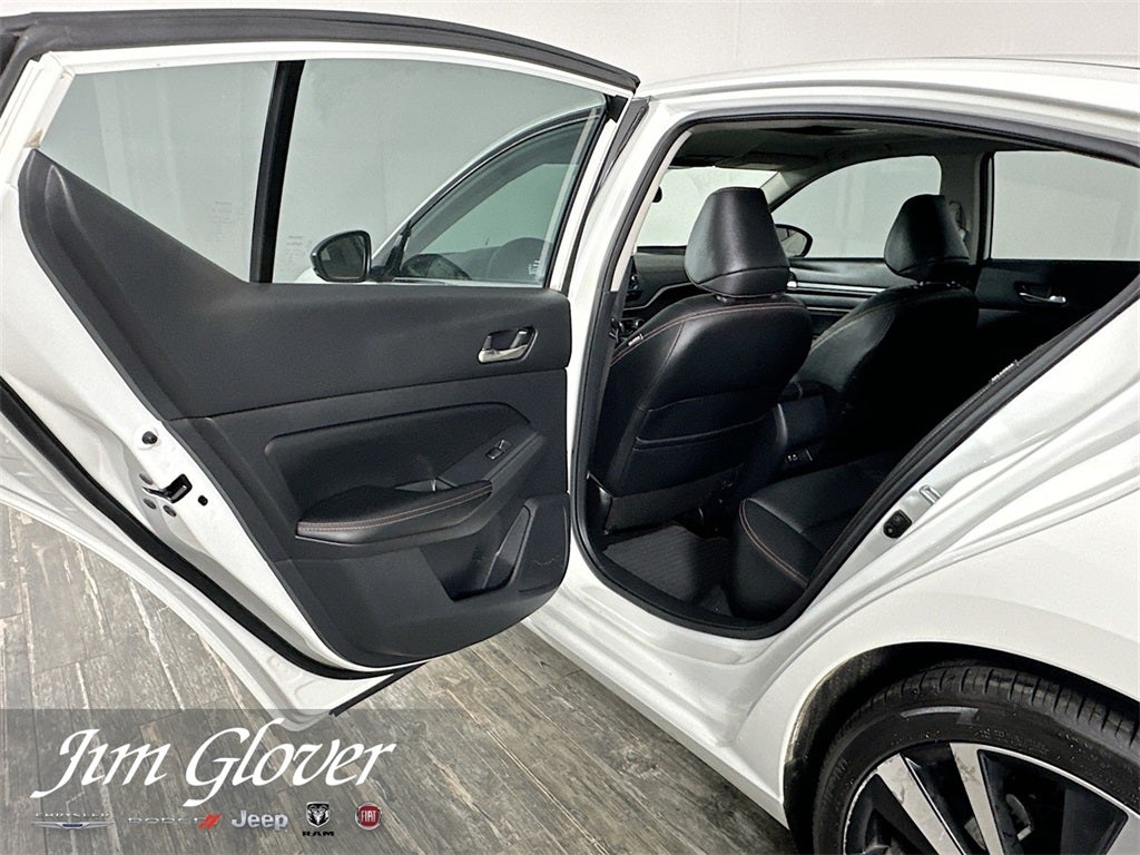 2021 Nissan Altima SR FWD