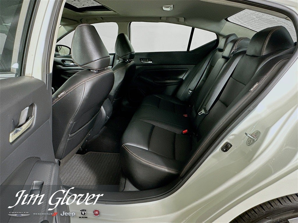 2021 Nissan Altima SR FWD