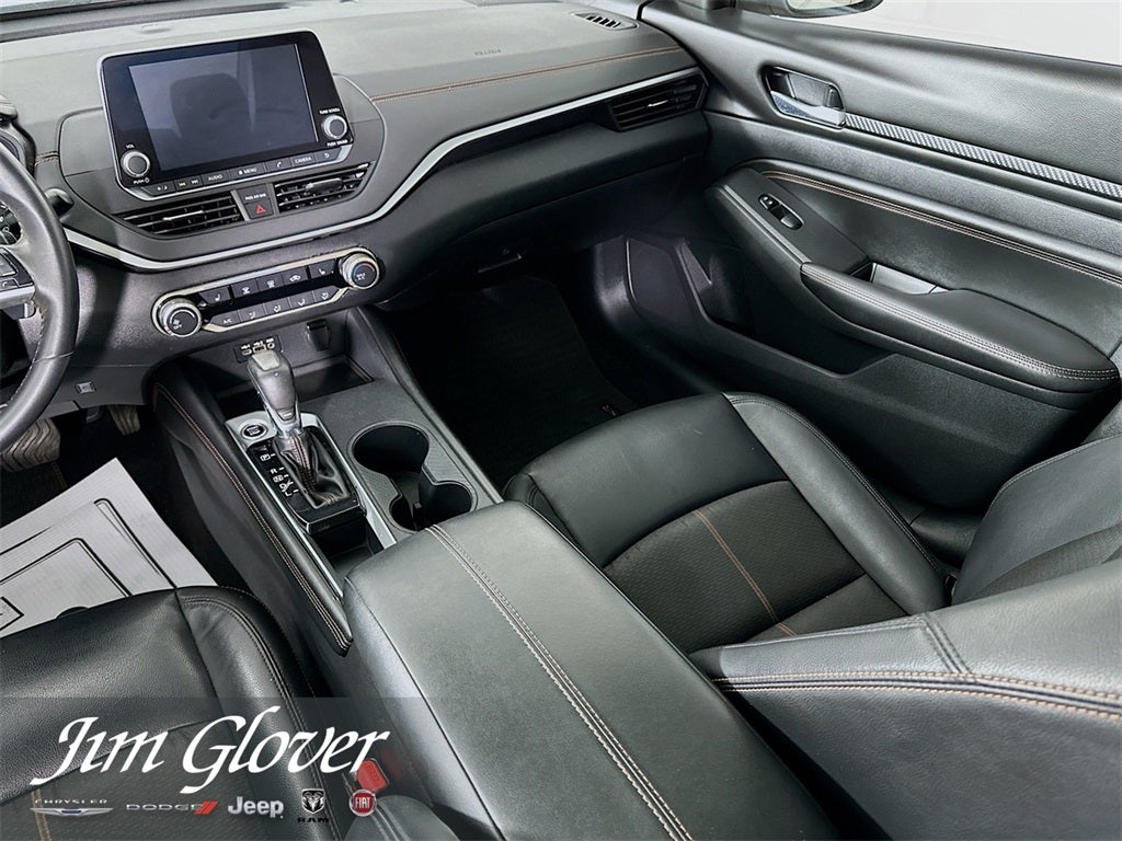 2021 Nissan Altima SR FWD