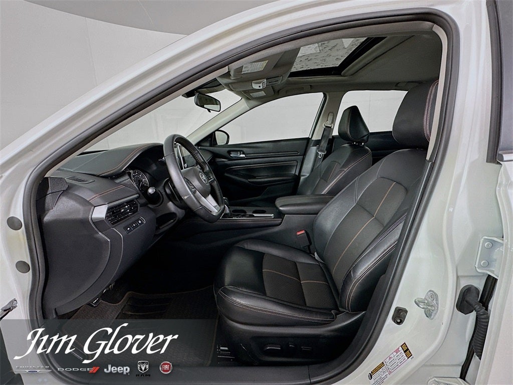 2021 Nissan Altima SR FWD