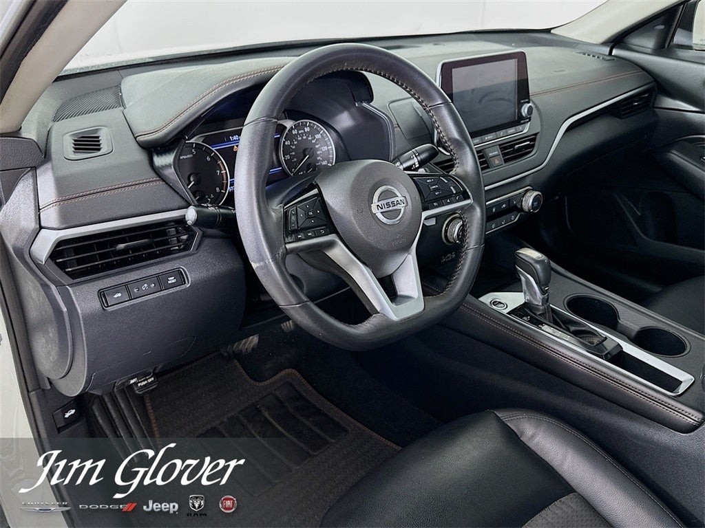 2021 Nissan Altima SR FWD