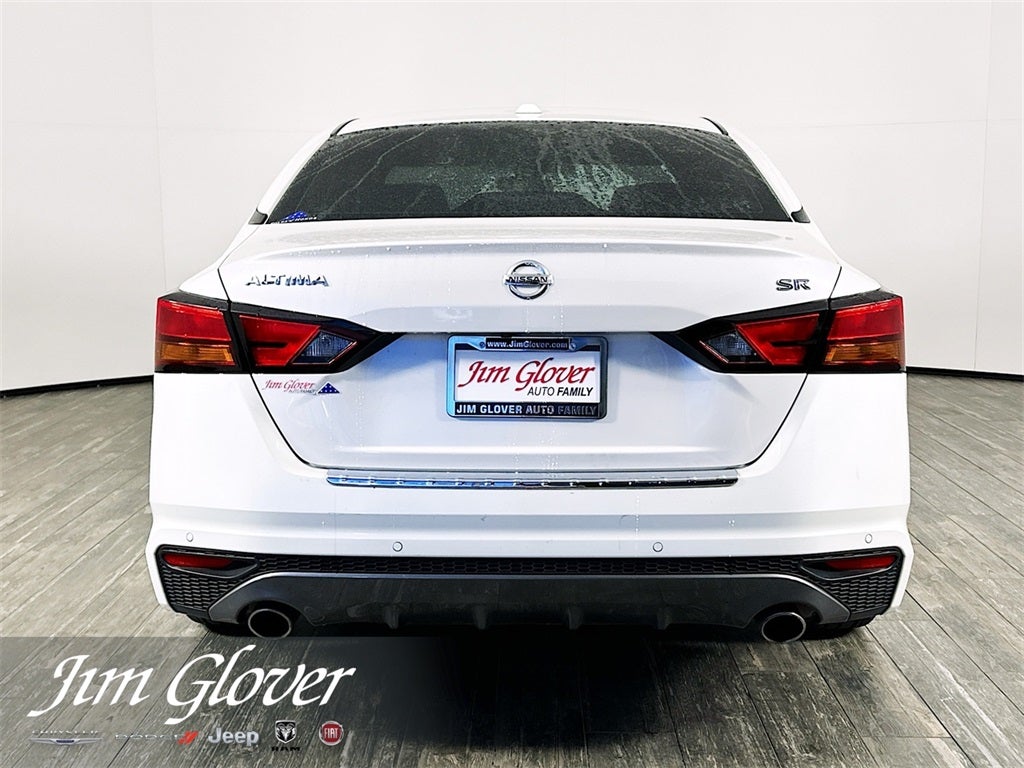 2021 Nissan Altima SR FWD