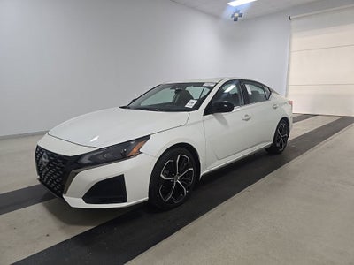 2025 Nissan Altima SR FWD