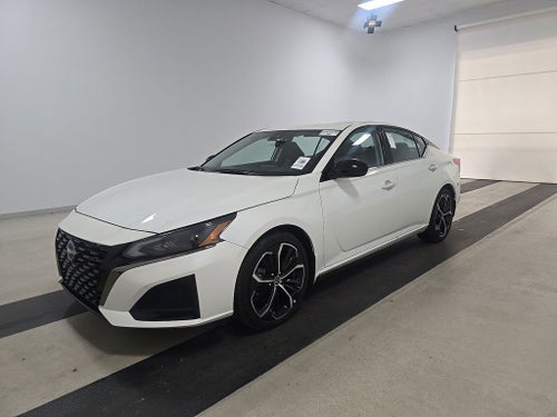 2025 Nissan Altima SR FWD