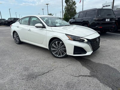 2024 Nissan Altima SL FWD