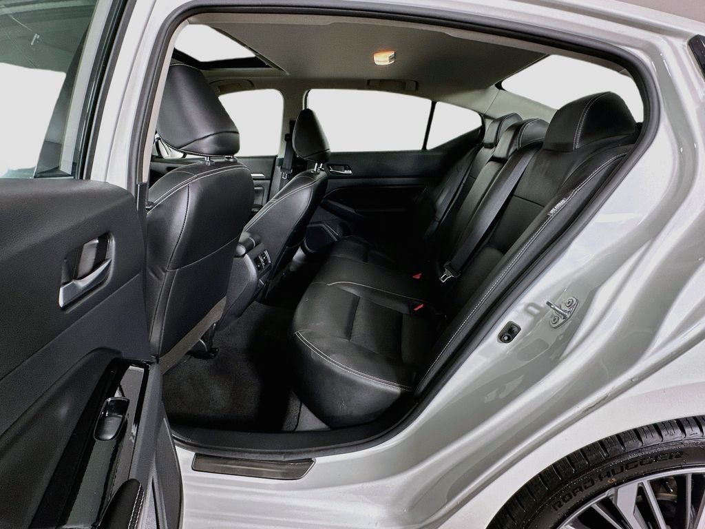 2024 Nissan Altima SL FWD