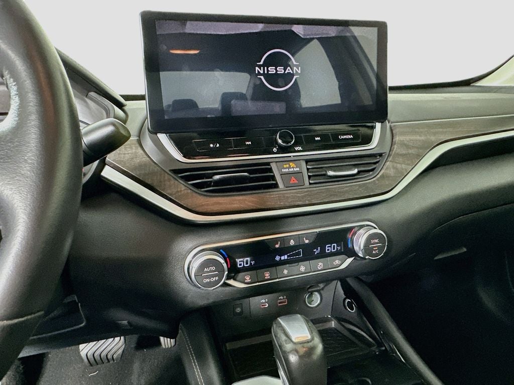 2024 Nissan Altima SL FWD