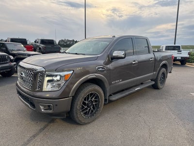 2017 Nissan Titan Platinum Reserve