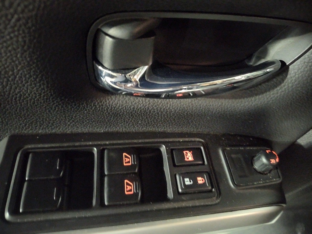 2021 Nissan Titan Crew Cab SV 4x4