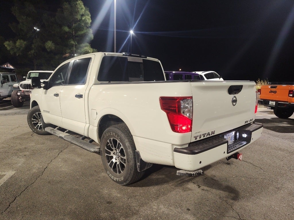 2021 Nissan Titan Crew Cab SV 4x4
