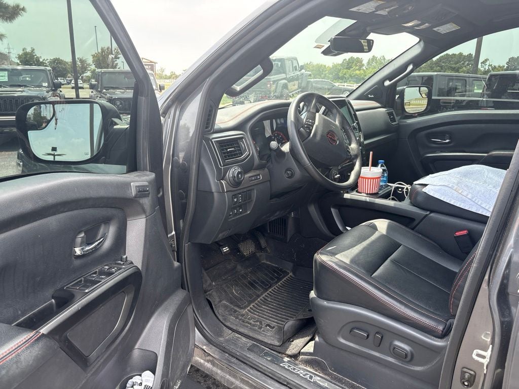 2023 Nissan Titan Crew Cab PRO-4X 4x4