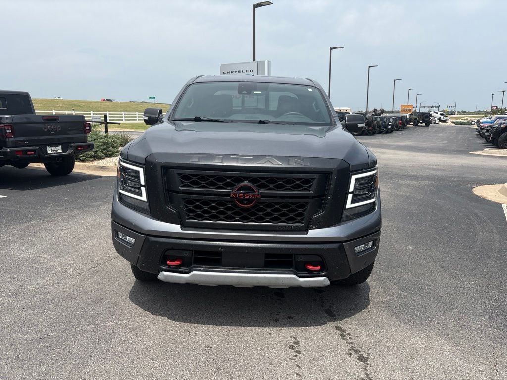 2023 Nissan Titan Crew Cab PRO-4X 4x4