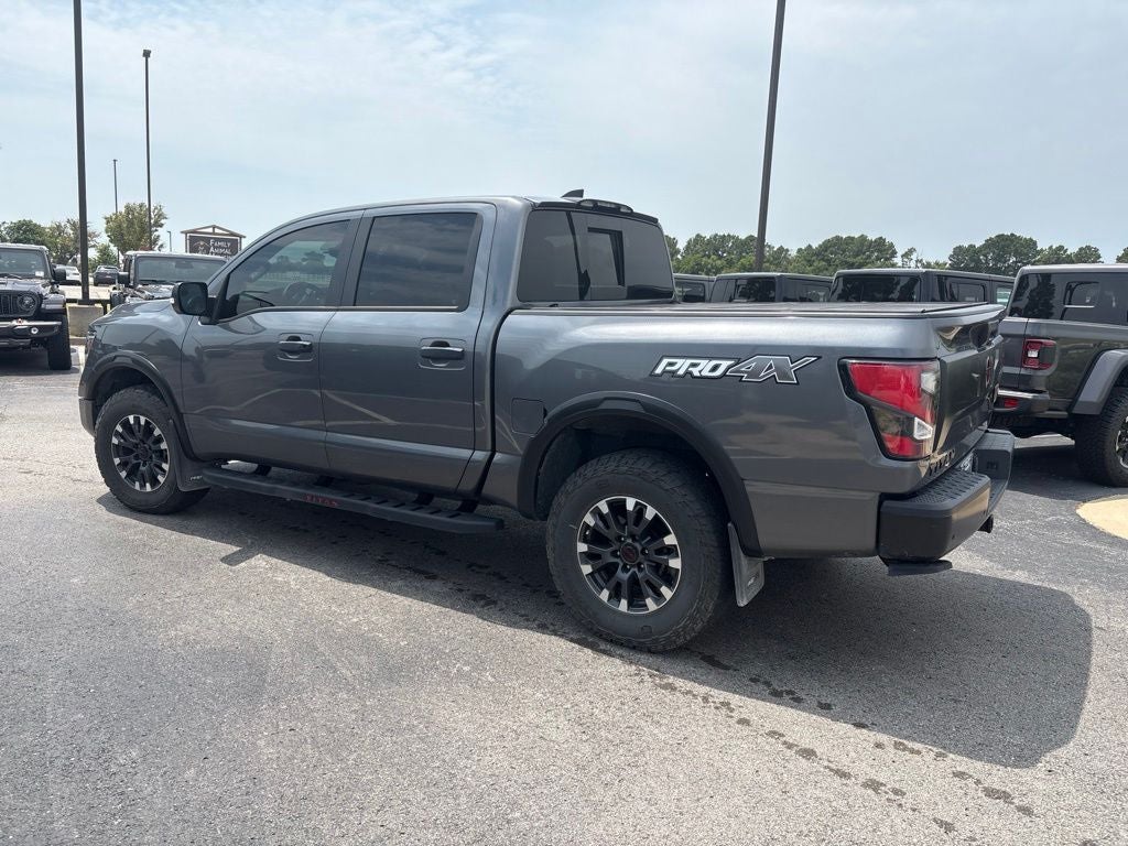 2023 Nissan Titan Crew Cab PRO-4X 4x4
