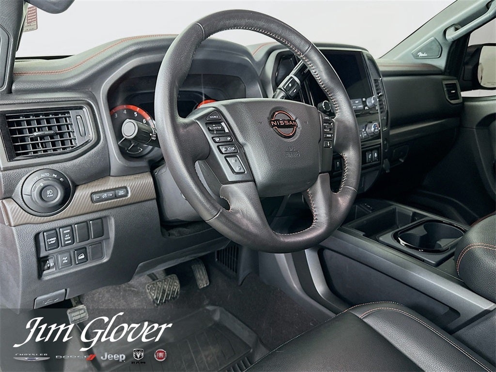 2023 Nissan Titan Crew Cab PRO-4X 4x4