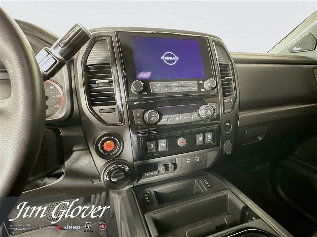 2023 Nissan Titan Crew Cab PRO-4X 4x4