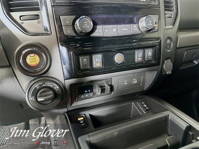 2023 Nissan Titan Crew Cab PRO-4X 4x4