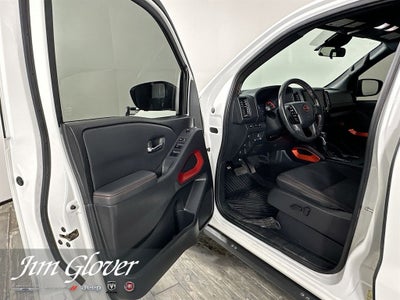 2022 Nissan Frontier Crew Cab PRO-X 4x2