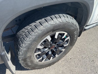 2022 Nissan Frontier Crew Cab PRO-X 4x2