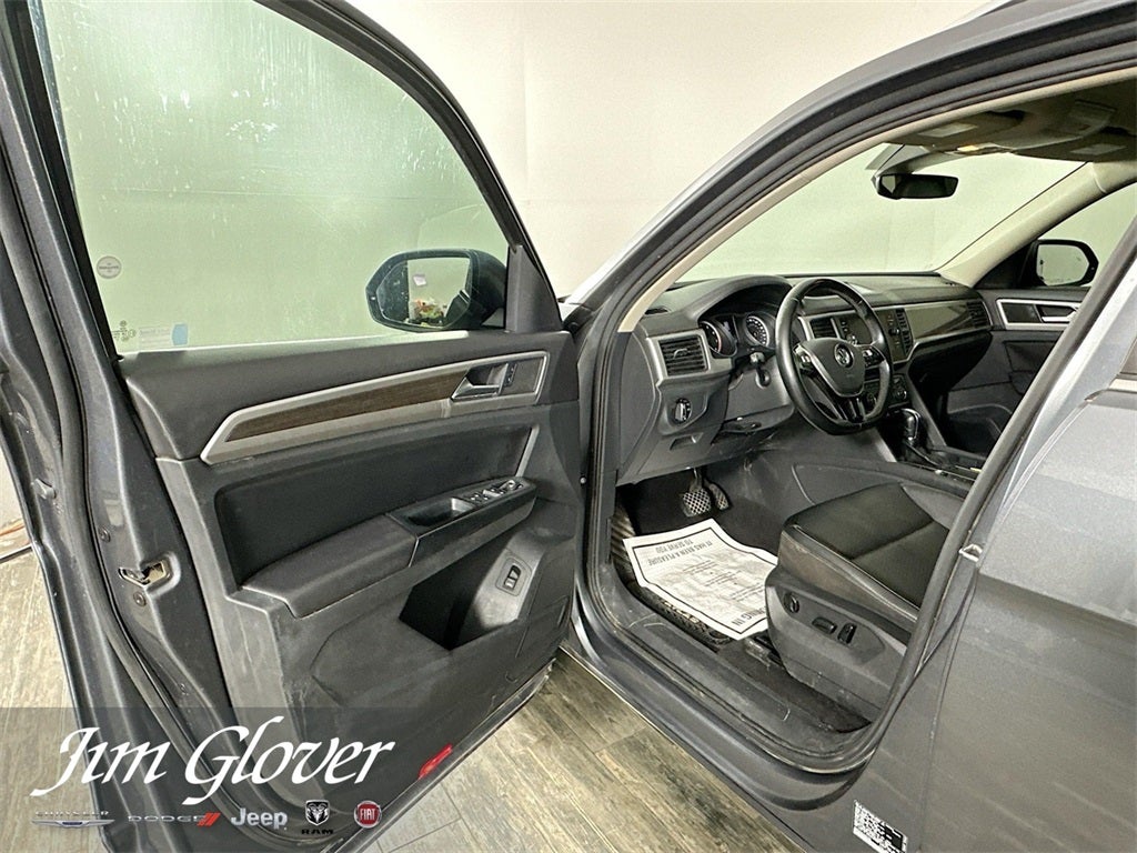 2018 Volkswagen Atlas 2.0T SE w/Technology