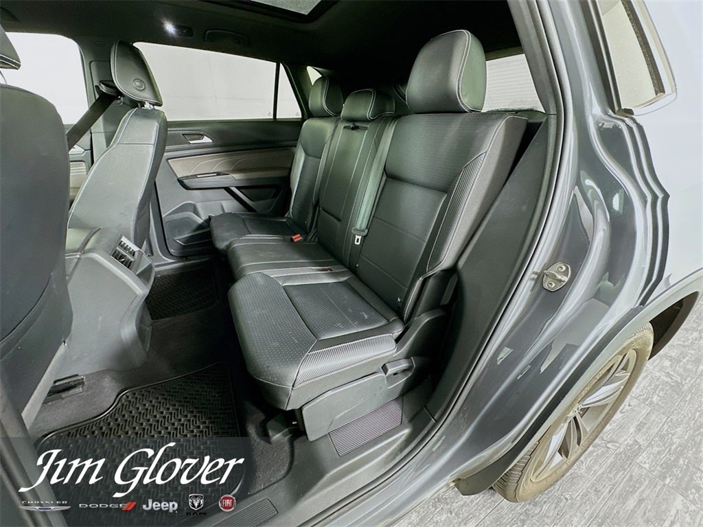 2021 Volkswagen Atlas Cross Sport 3.6L V6 SE w/Technology R-Line