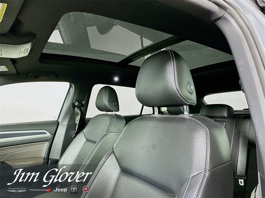 2021 Volkswagen Atlas Cross Sport 3.6L V6 SE w/Technology R-Line