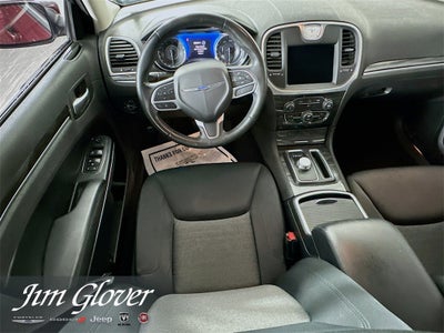 2020 Chrysler 300 Touring