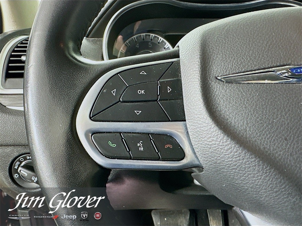 2020 Chrysler 300 Touring