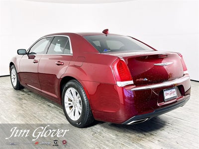 2020 Chrysler 300 Touring