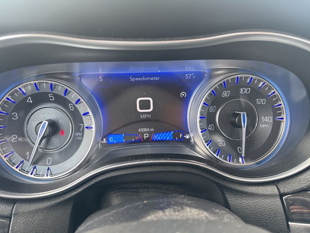 2021 Chrysler 300 Touring L