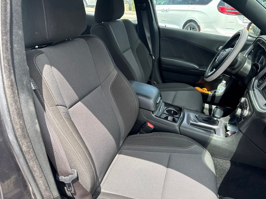 2020 Dodge Charger SXT RWD