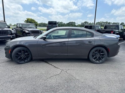 2020 Dodge Charger SXT RWD