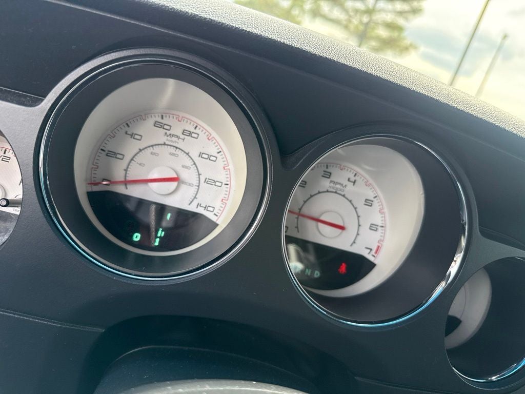 2013 Dodge Challenger SXT Plus