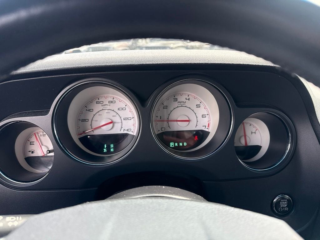 2013 Dodge Challenger SXT Plus
