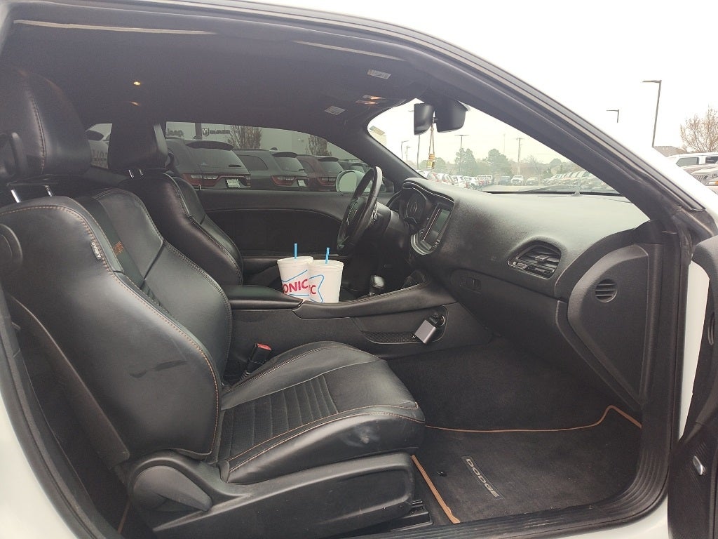 2015 Dodge Challenger R/T Plus Shaker