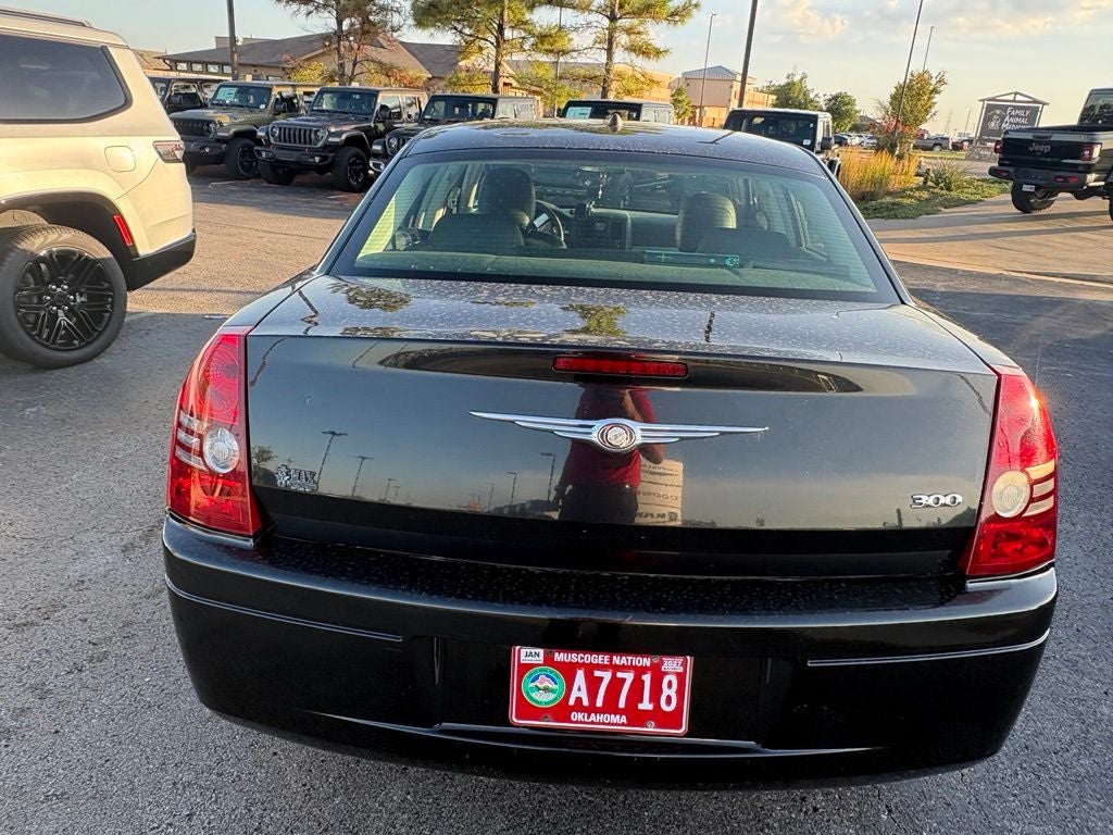 2008 Chrysler 300 LX