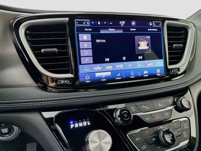 2027 Chrysler Pacifica PACIFICA SELECT