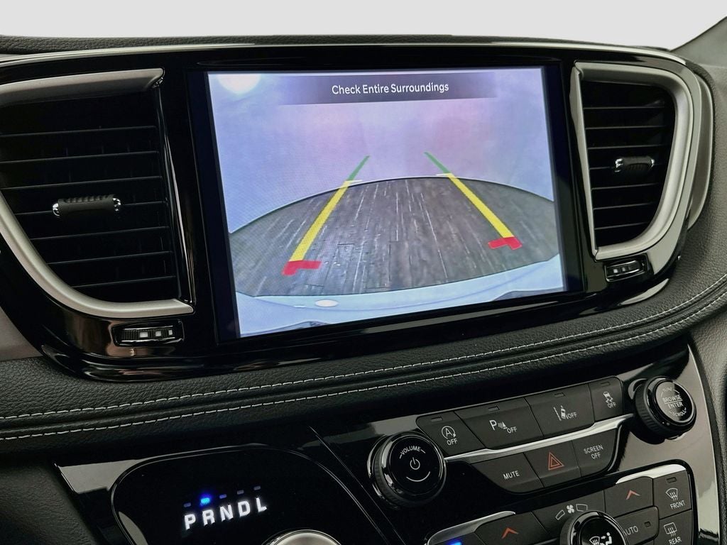 2027 Chrysler Pacifica PACIFICA SELECT