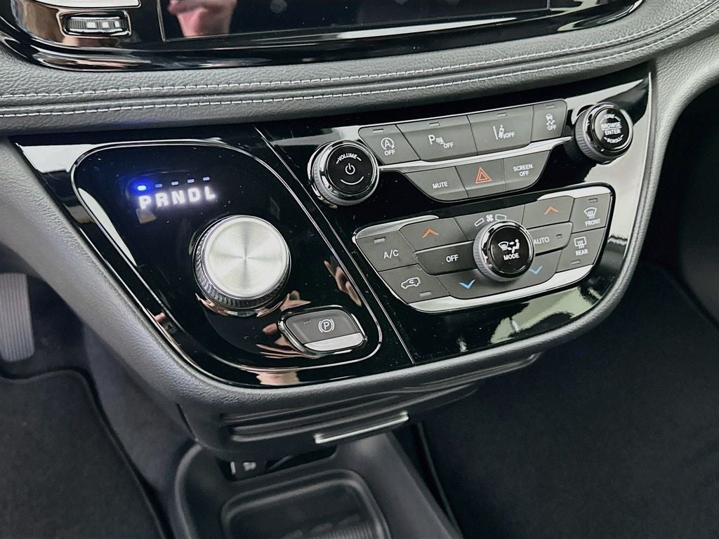 2027 Chrysler Pacifica PACIFICA SELECT