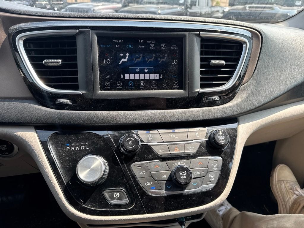 2019 Chrysler Pacifica Touring L