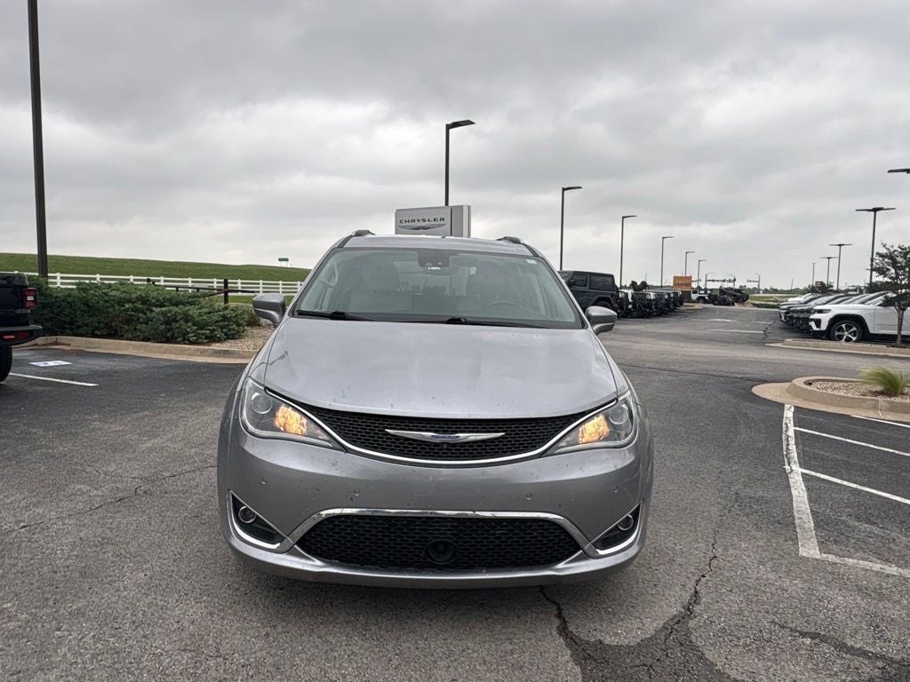 2019 Chrysler Pacifica Touring L