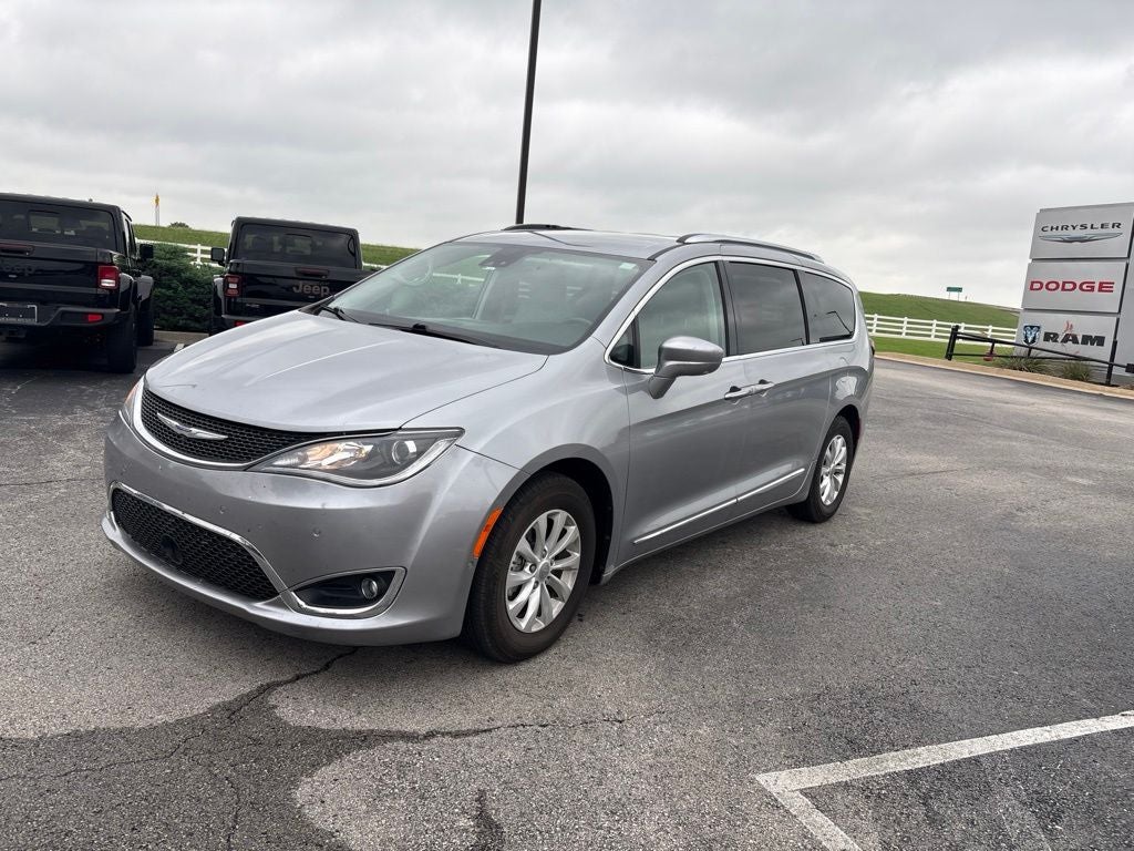 2019 Chrysler Pacifica Touring L