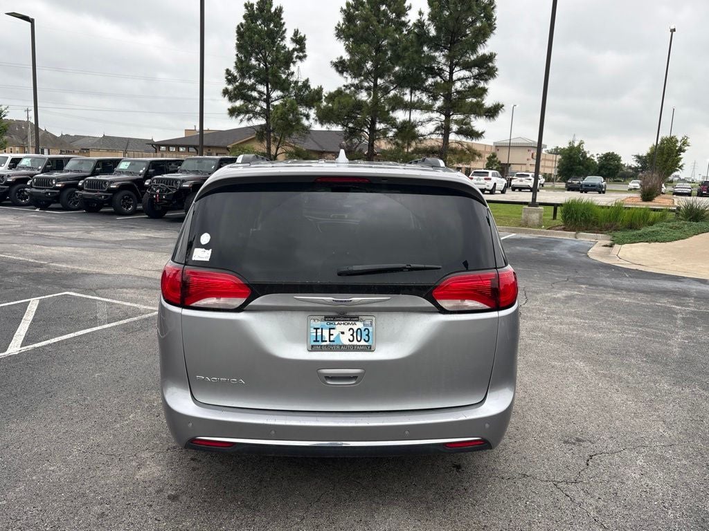 2019 Chrysler Pacifica Touring L
