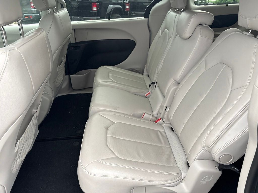 2019 Chrysler Pacifica Touring L