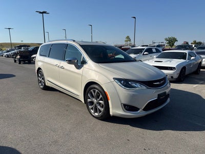 2020 Chrysler Pacifica 35th Anniversary Limited