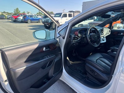 2020 Chrysler Pacifica 35th Anniversary Limited