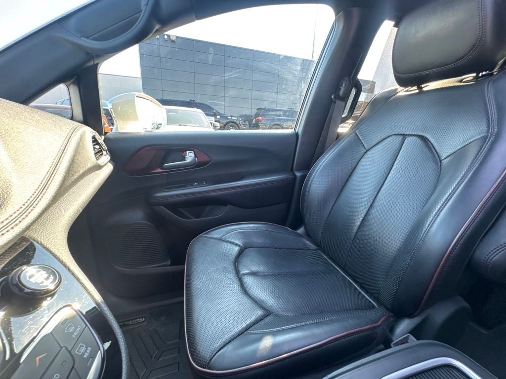 2020 Chrysler Pacifica 35th Anniversary Limited